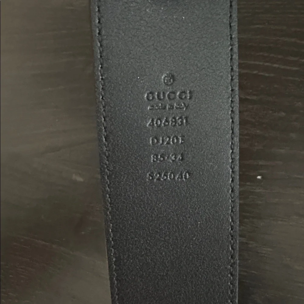 Gucci Black Leather Belt with Gold Double-G Buckle